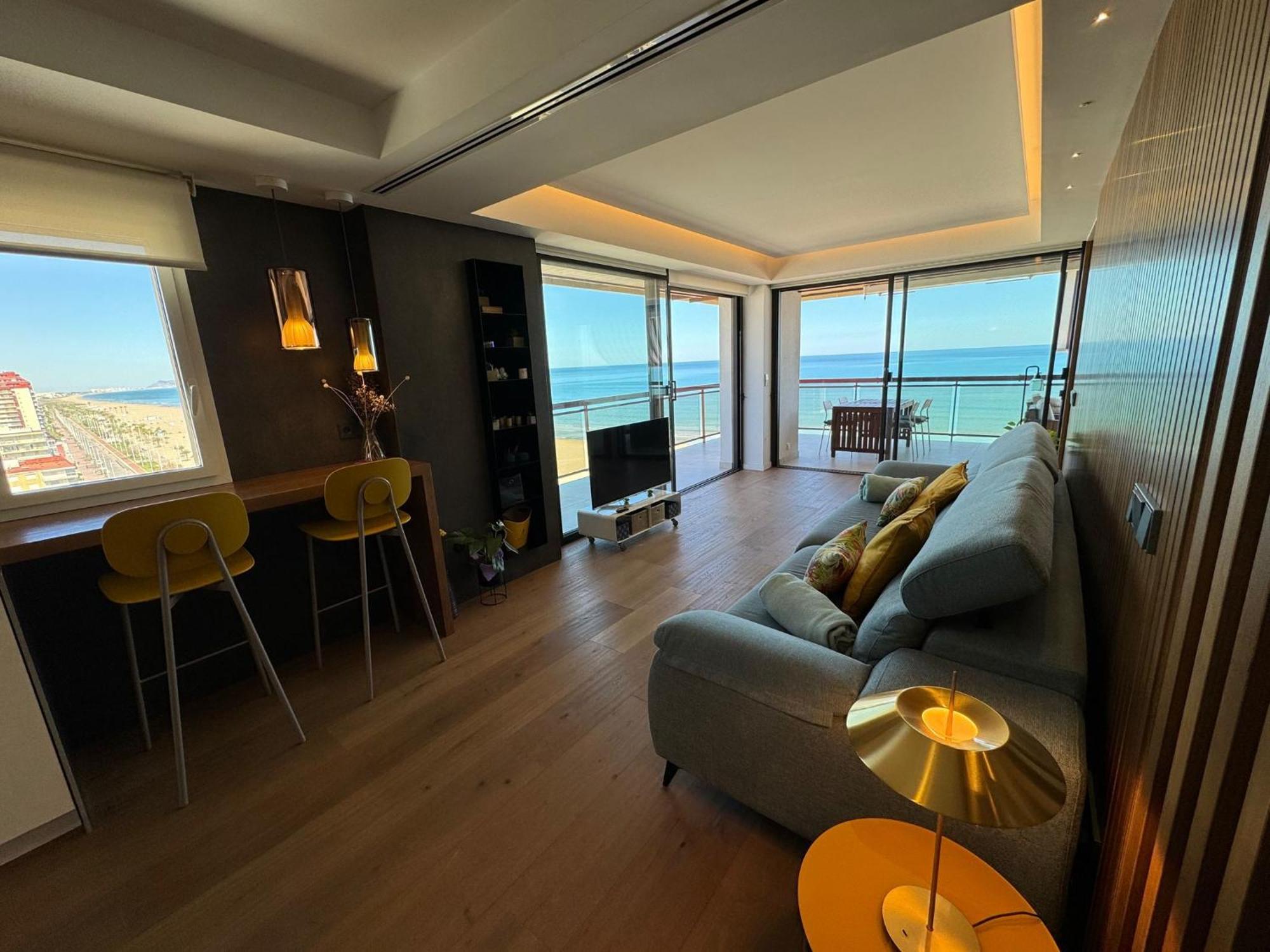Apartmán Ag Albatros Premium Playa de Gandia Exteriér fotografie